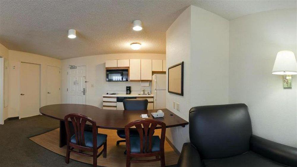 Sonesta Simply Suites Dallas Las Colinas Irving Buitenkant foto