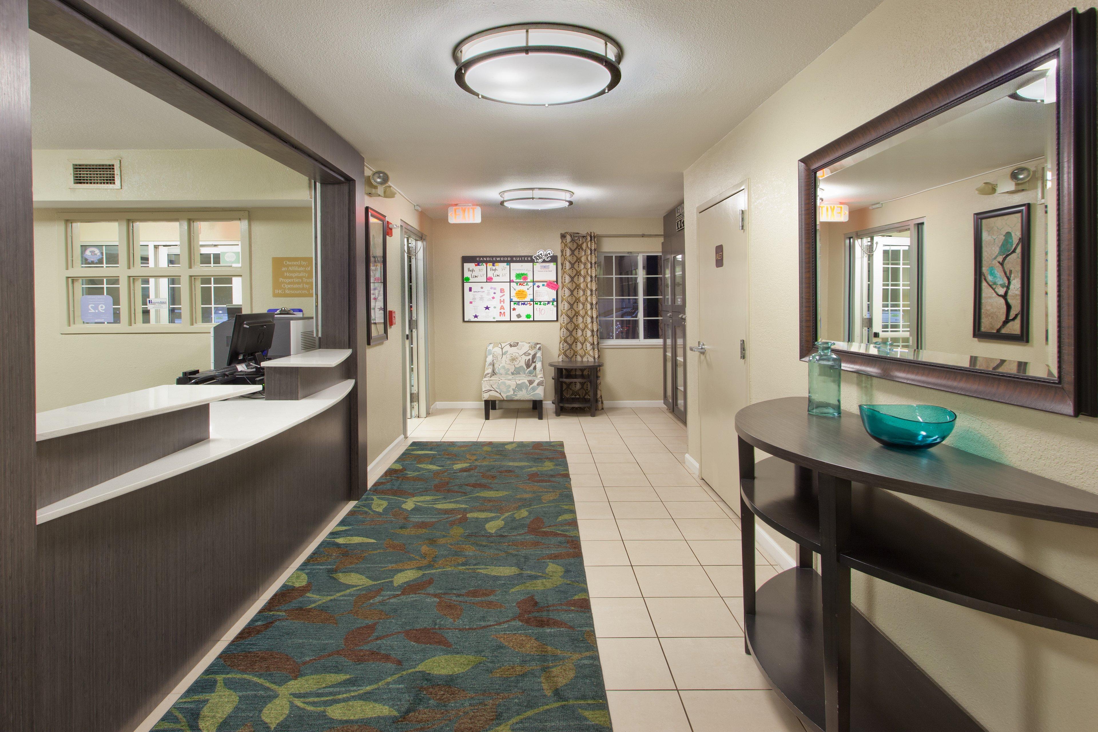 Sonesta Simply Suites Dallas Las Colinas Irving Buitenkant foto