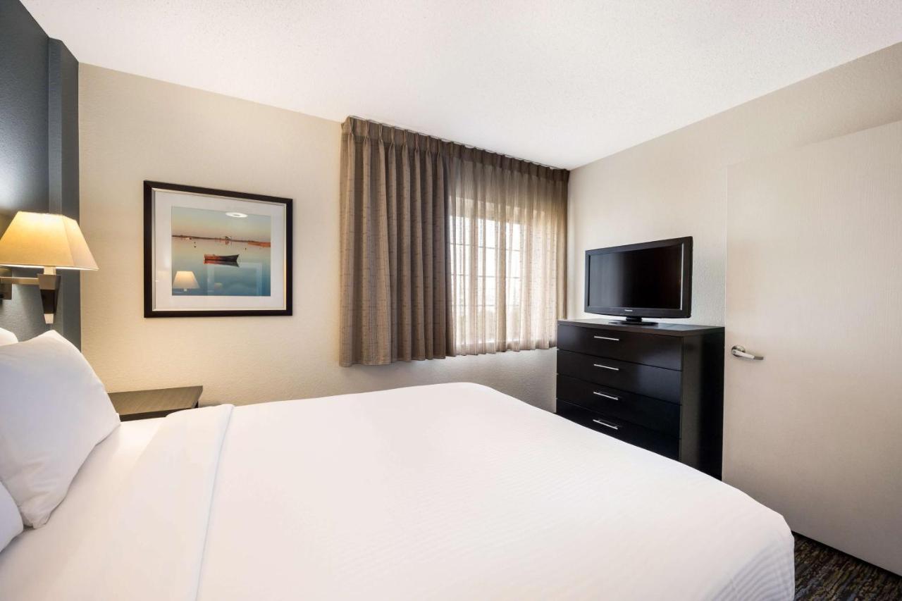 Sonesta Simply Suites Dallas Las Colinas Irving Buitenkant foto